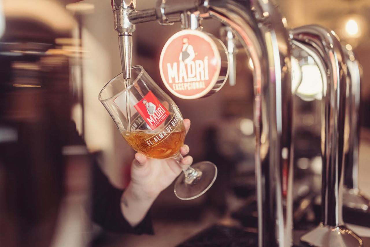 Longlands Inn & Cottages Карнфорт Екстериор снимка Beer tap