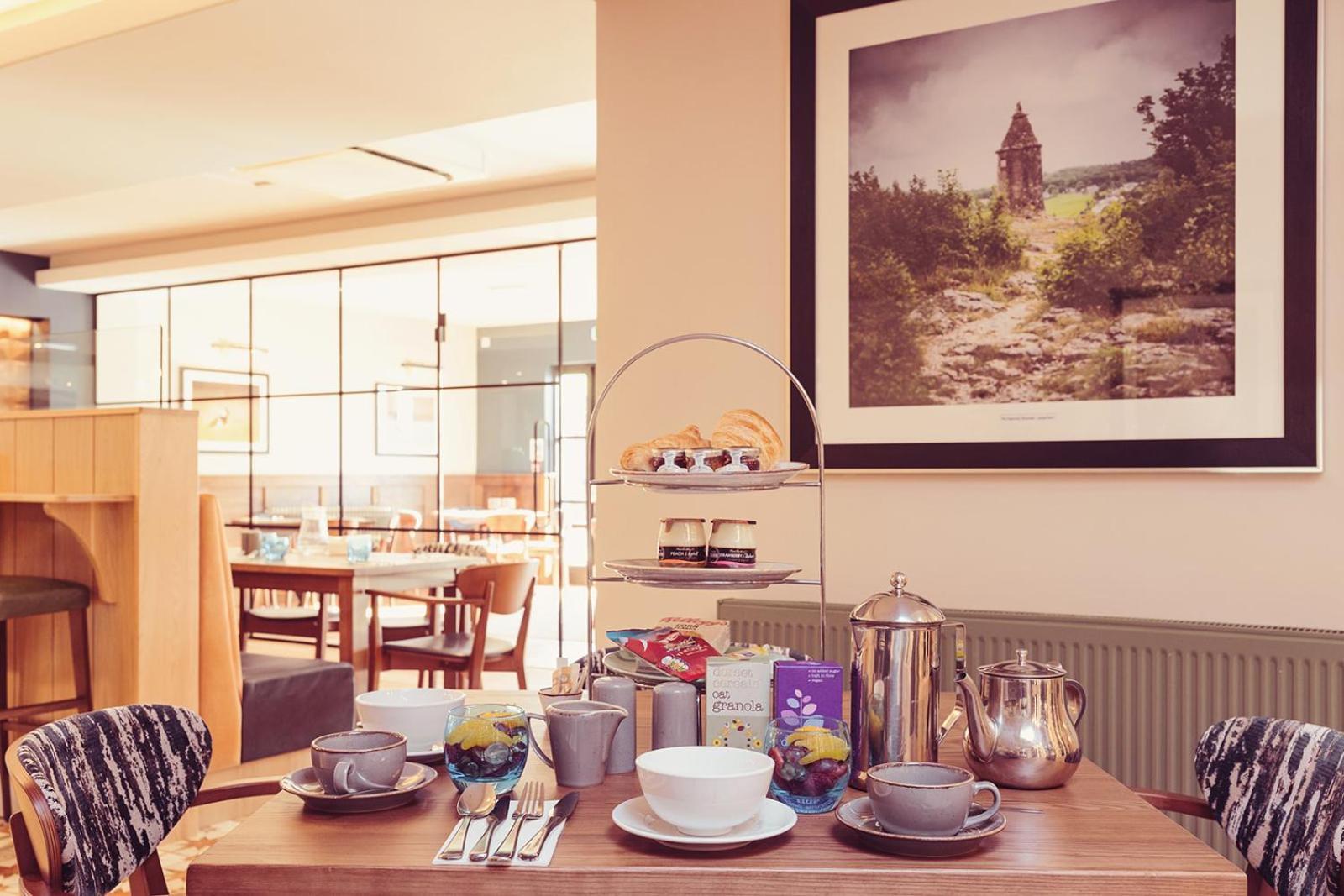 Longlands Inn & Cottages Карнфорт Екстериор снимка The restaurant