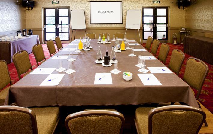 Longlands Inn & Cottages Карнфорт Екстериор снимка The Long Room